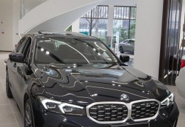 宝马3系价格及图片suv(宝马3系价格及图片2021款)