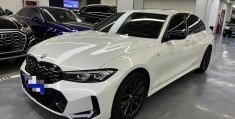 宝马3系耀夜325li(宝马3系耀夜325li落地价)