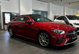 奔驰e300混动车(奔驰e300混动版什么时候上市)