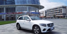 奔驰glc300四驱口碑(2021款奔驰glc300四驱评)