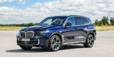 宝马电车最新2024款SUV(宝马电车最新2024款油电混合)