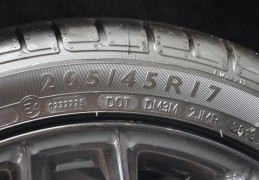 20款奥迪a4l轮胎尺寸(20款奥迪a4轮胎型号)