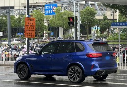 x5m宝马2024款价格图片(宝马x5最新价格2024款图片)