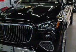 奔驰迈巴赫gls650报价及图片(奔驰迈巴赫gls 600报价)