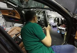 新汽车内味道大怎样处理掉(新汽车内异味如何消除)