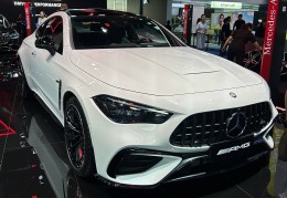 梅赛德斯-奔驰精选定制(梅赛德斯奔驰精品官网)