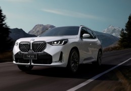 宝马新款商务车(宝马新款商务车多少钱)