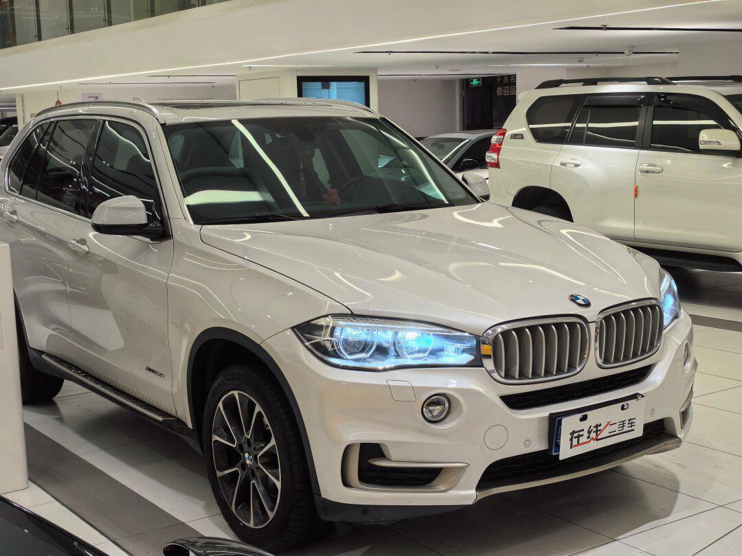 宝马商务suv(宝马商务车七座2023新款价格)