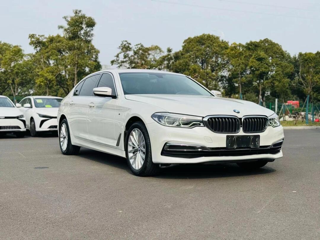 宝马车20万左右(女士宝马车20万左右)