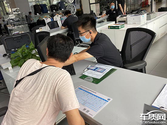 宝马客服电话人工服务时间(宝马客服电话人工服务时间是多少)